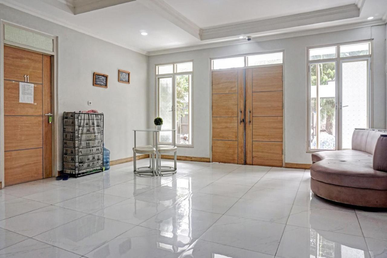 Hotel Oyo 90784 Adelia Syariah