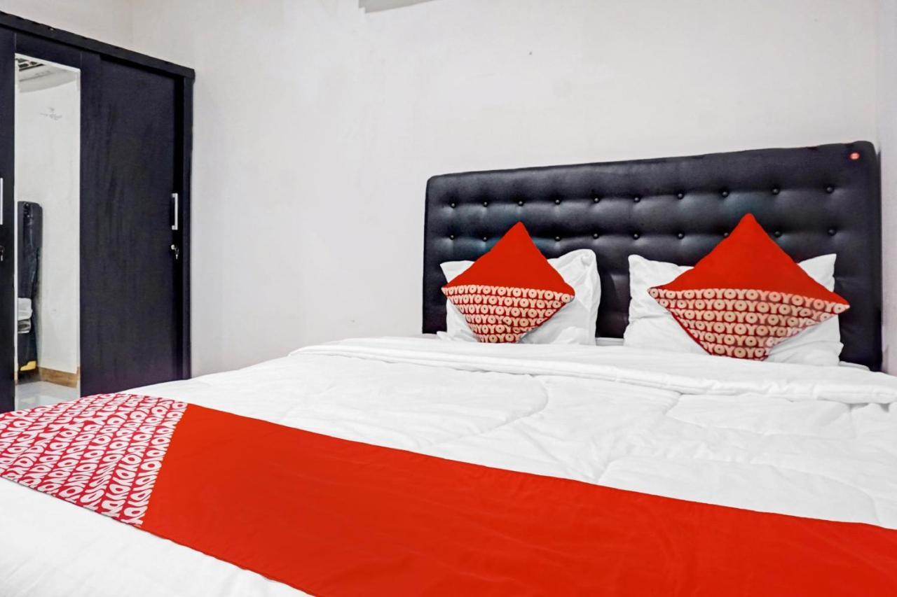 Hotel Oyo 90784 Adelia Syariah